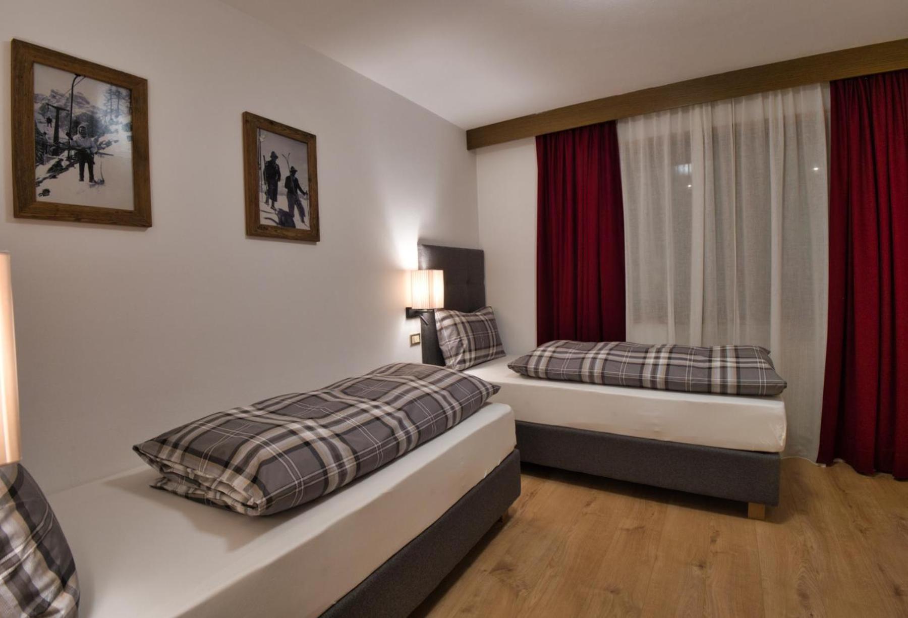 Alp Residence Pelegrin San Vigilio Di Marebbe Quarto foto